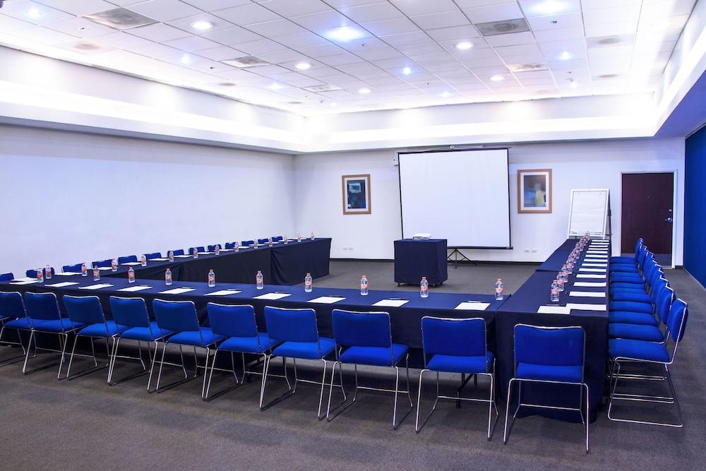 City Express By Marriott Puebla Finsa Exterior photo